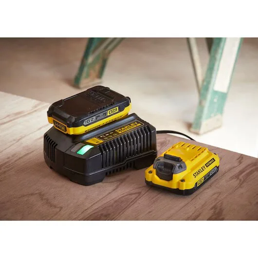 Carregador 20v 2ah 110v/220v V20 SC200-BR Stanley